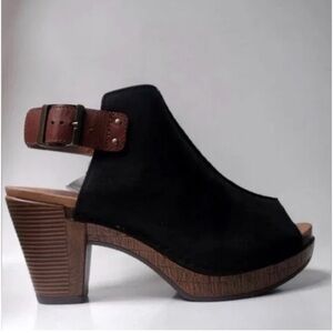 Dansko Reggie Black and Brown Mules Clogs Heel